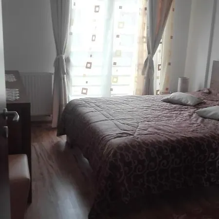Apartament Ioan Socec Брашов