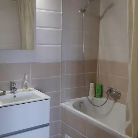 Апартаменти Apartament Ioan Socec